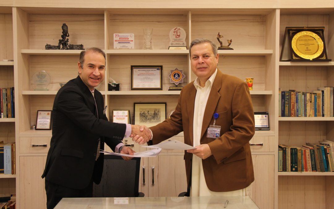 CLLB signs MoU with KMC for Forensic Law Courses